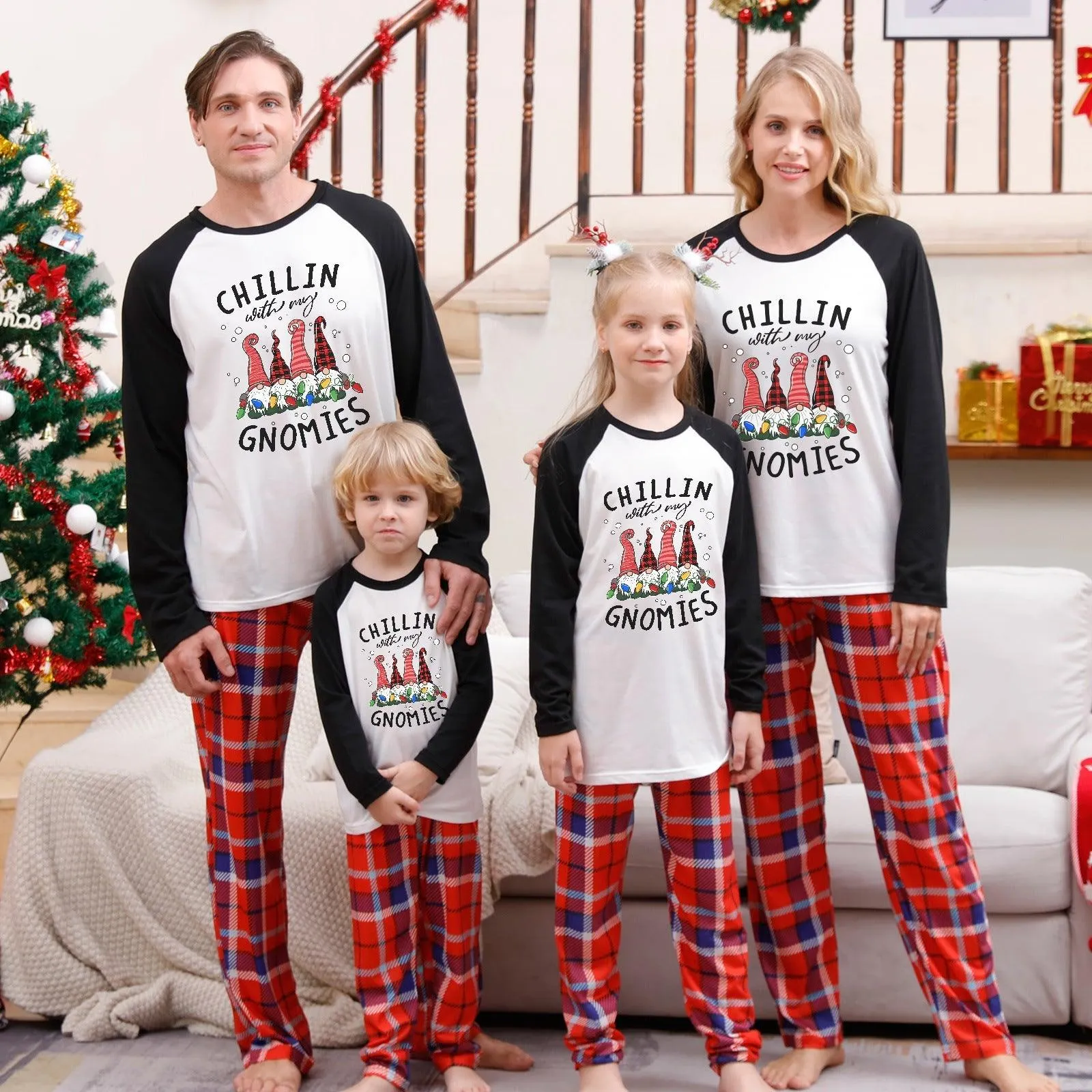 Christmas Elf Printed Family Matching Pajamas - Image 4