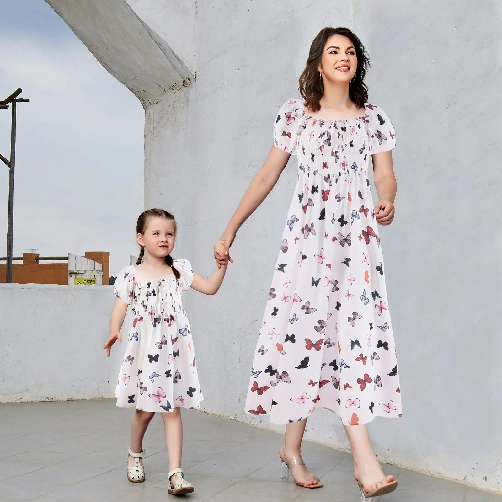 Mom&Me Butterfly Print Bubble Sleeve Flowing Dress - Image 2
